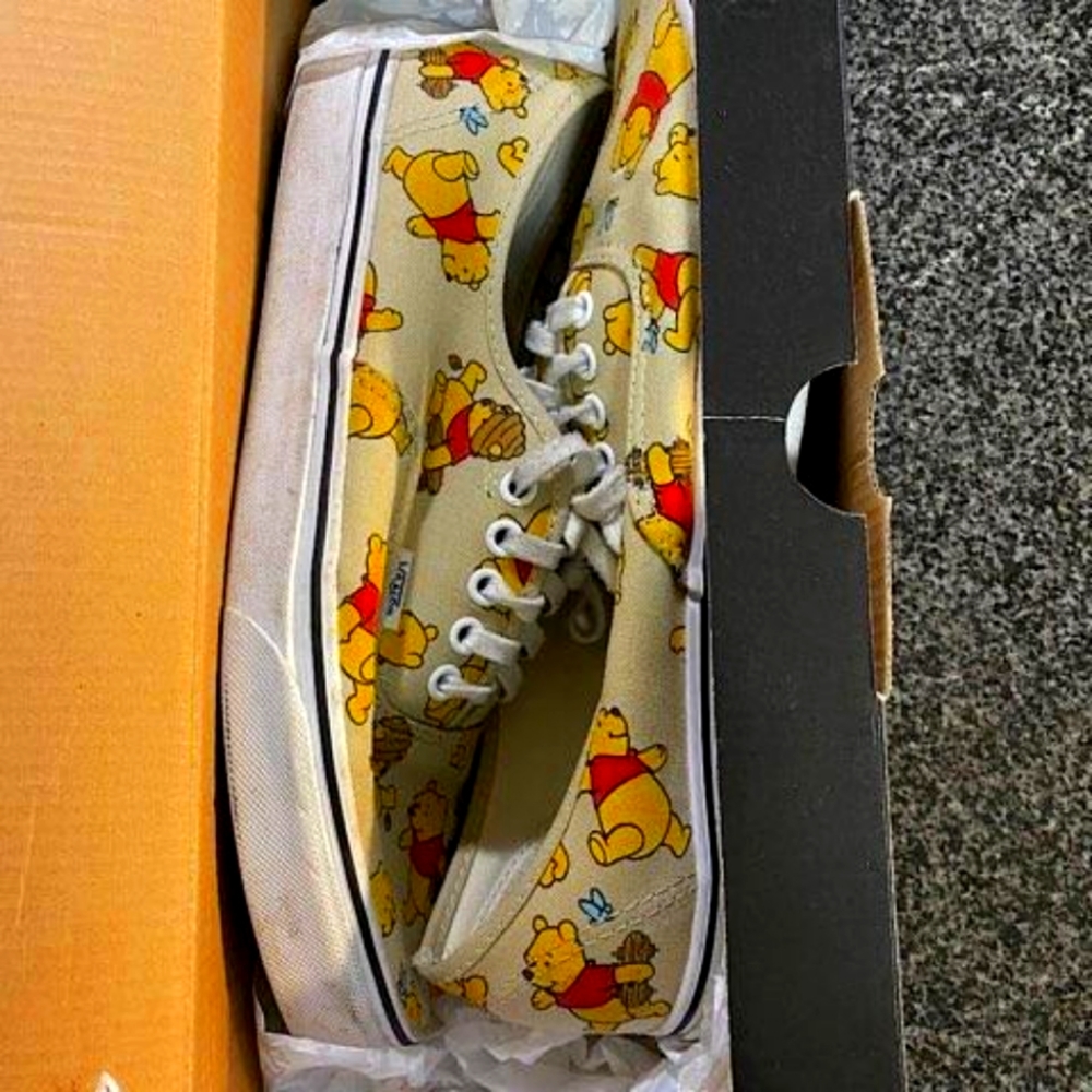Vans Authentic 'Winnie The Pooh' Mens Sneakers